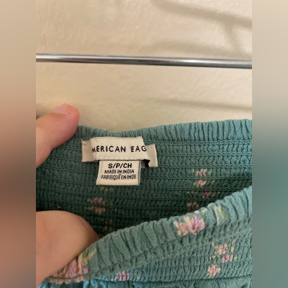 ✨American Eagle Green Floral Smocked Shorts Size S - Picture 5 of 7